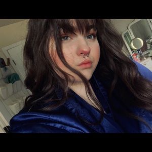 Meet your Posher, Madeline